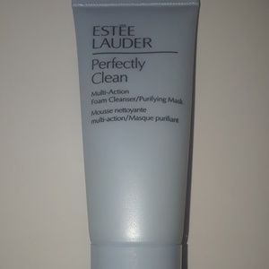 Este Lauder Perfectly Clean Multi-Action